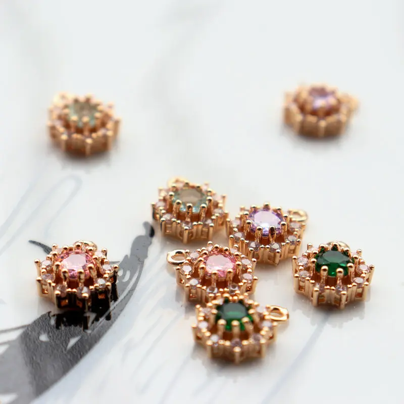 

Zircon micro inlaid three-dimensional snowflake pendant earrings accessories are used for DIY, necklaces, earrings, accessories,