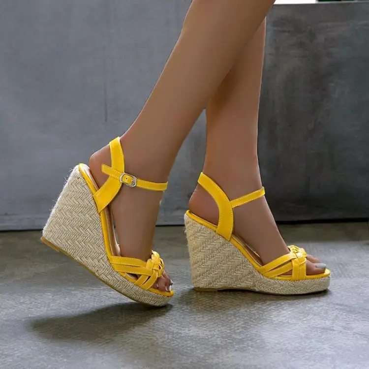 

2020 slope heel sandals women's summer new Mid Heel fairy style high heels with skirt