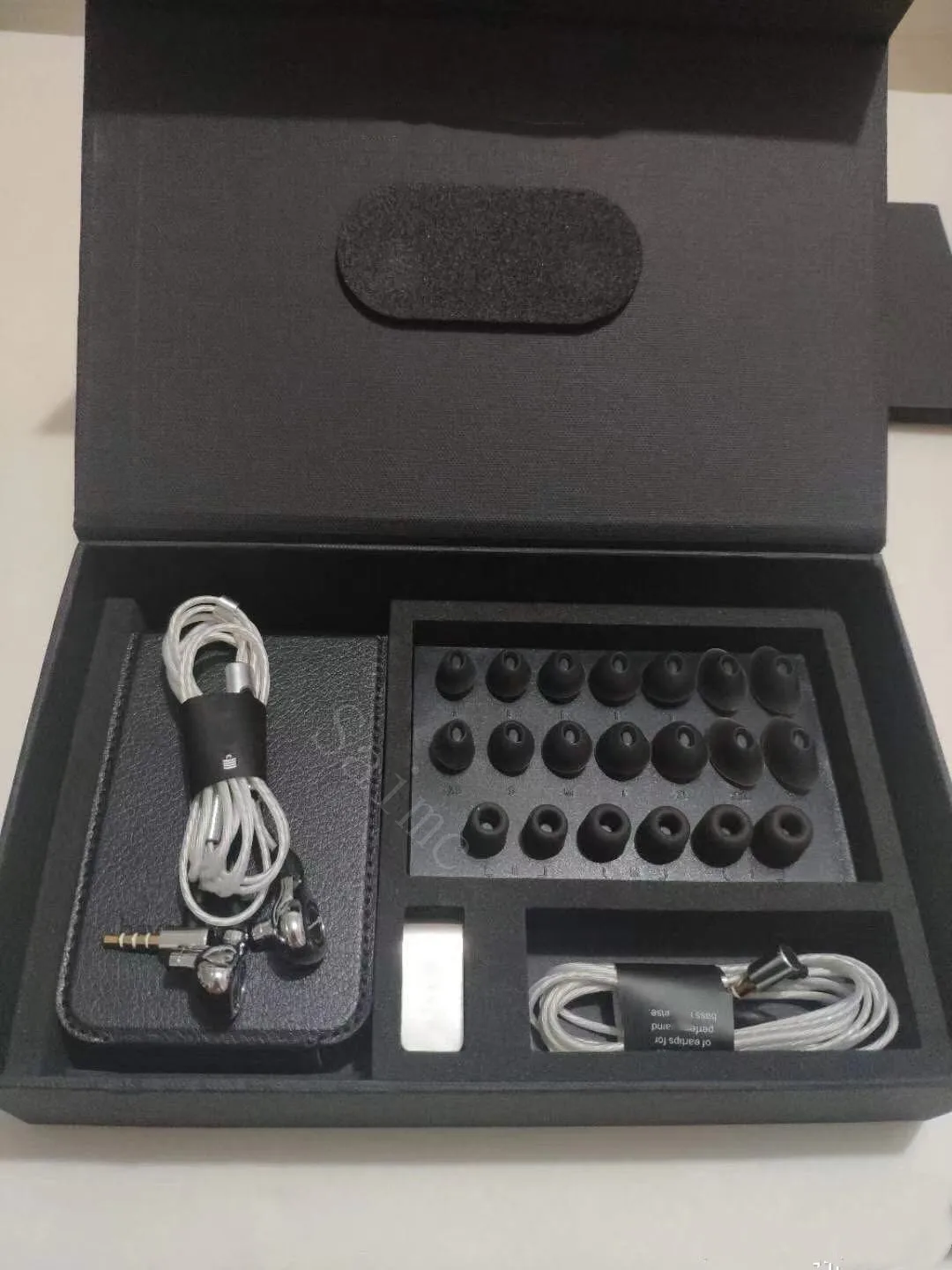 Высококачественные новые наушники Xelento HIFI PK IE800S SE846 K3003 (99% оригинальный звук) |