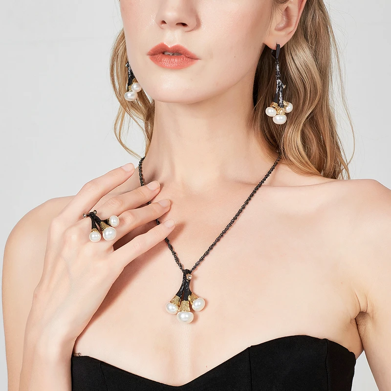 Винтажное женское кольцо Mytys в стиле ретро с черным пистолетом массивное