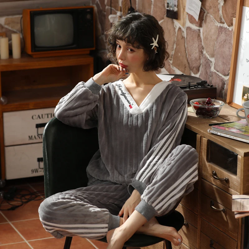 Рождественская Пижама для взрослых женщин теплая фланелевая одежда сна комплект