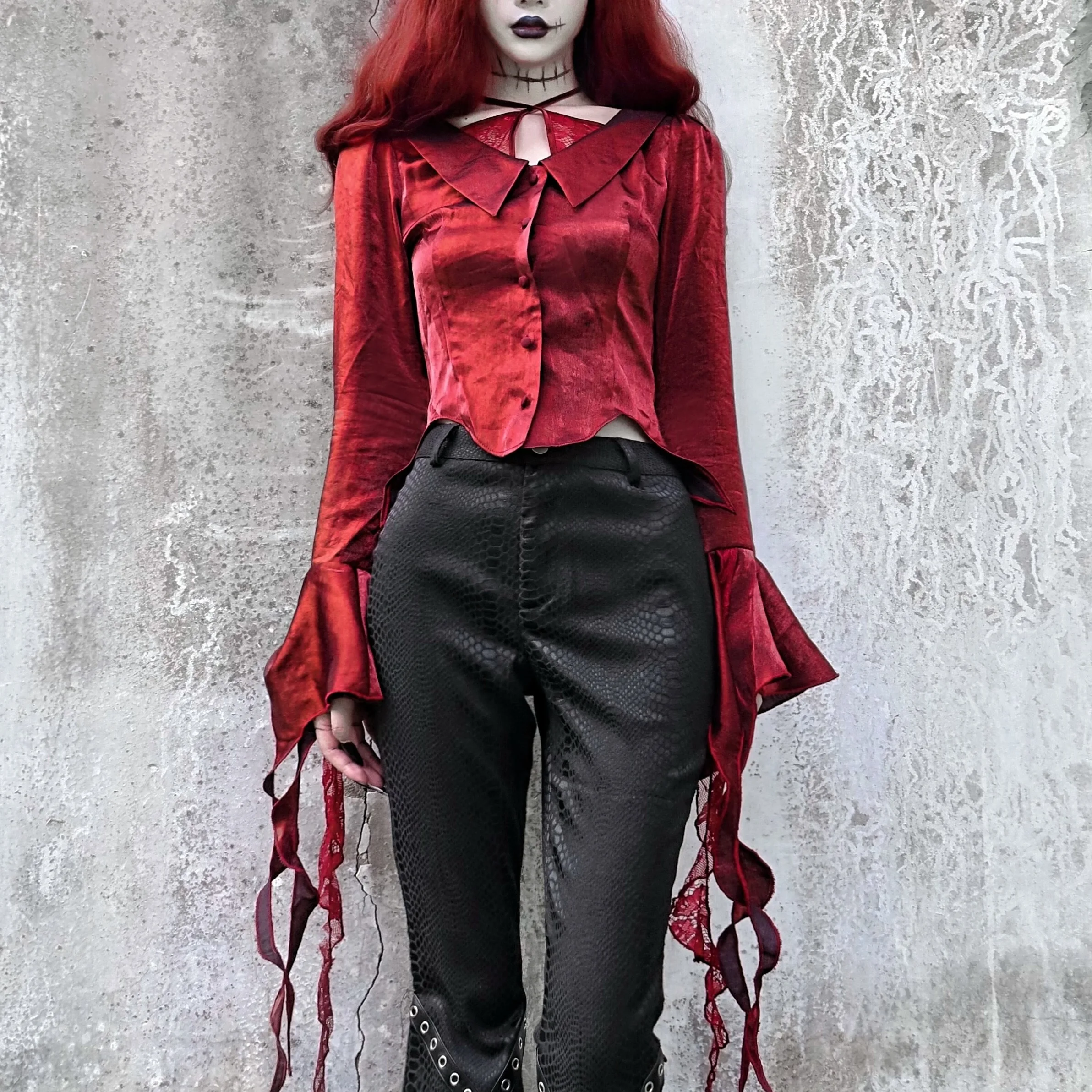 Blusa de manga larga con cuello Halter para mujer, blusa roja estilo gótico, elegante, ajustada