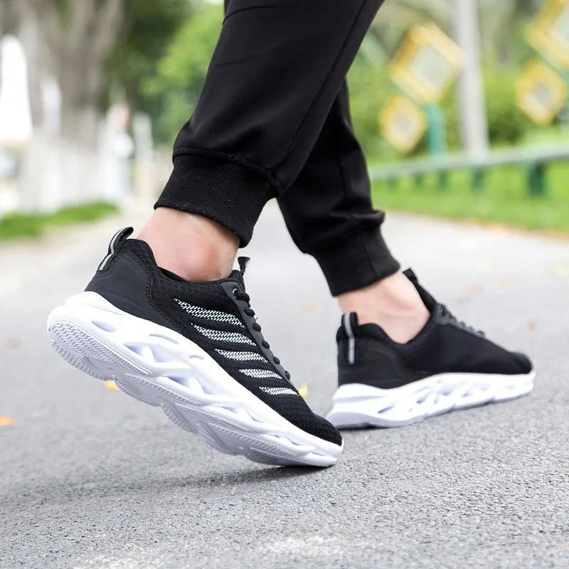 

Nice Shoes Men High Quality Casual Shoes Breathable Man Breathable Sneakers Lncreased Bottom Fashion Zapatos Casuales