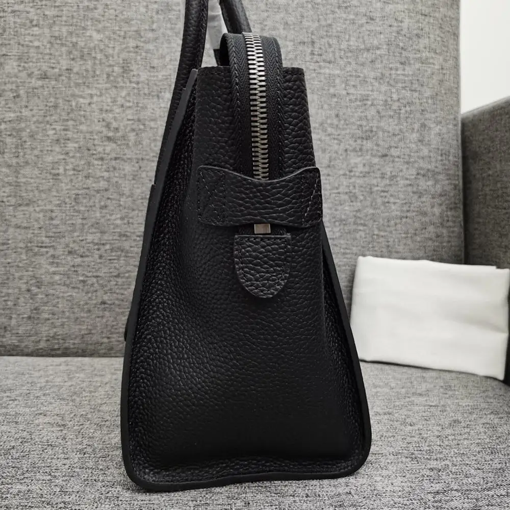 

Classic Fashion Smiley Bag new 20201Style Unique pure color Shoulder bag Exquisite Women crossbody Bag CSN