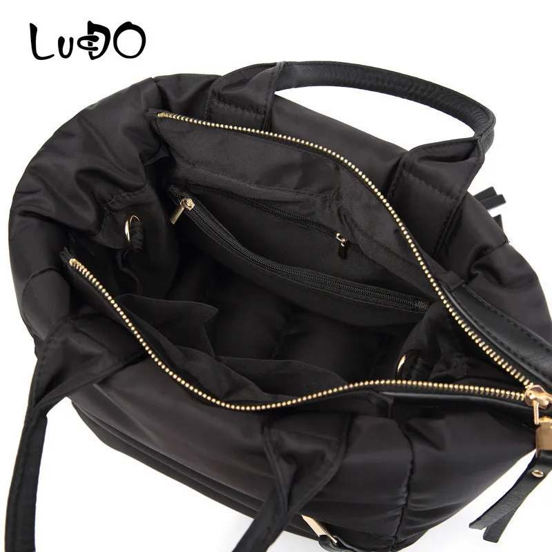 Winter Space Bale Handbags Woman Cotton Totes Bag Down Feather Padded Ladies Feather Soft Women Shoulder Bag Bolsos Mujer
