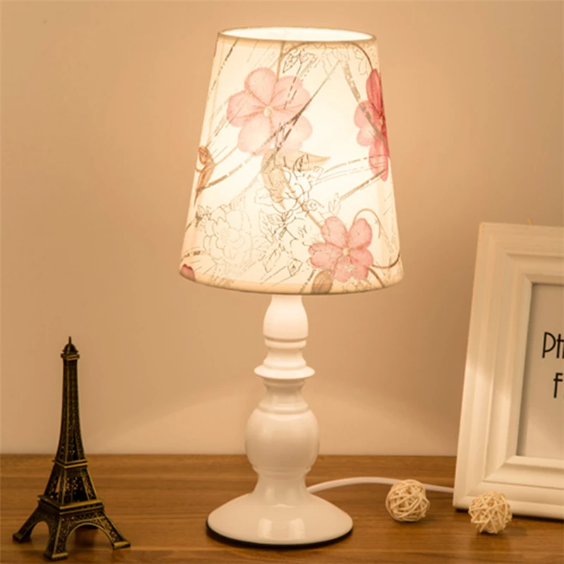 Простые Настольные светильники освещение для спальни гостиной настольная лампа