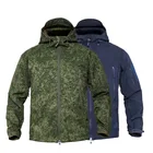 Мужская Военная камуфляжная флисовая тактическая куртка, Мужская водонепроницаемая Ветровка из софтшелла, зимнее армейское пальто с капюшоном, одежда для охоты