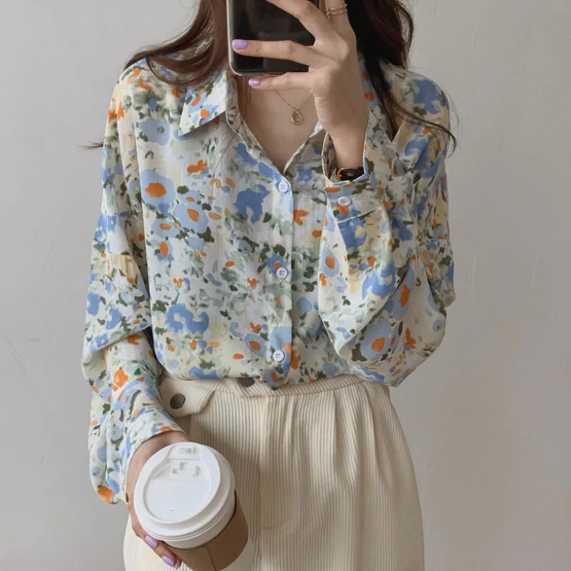 

Длинный рукав, Солнцезащитный Верхняя рубашка Женская 2021 весенние корейские Ретро Hong Kong одежда с цветочным рисунком и принтом в западном ст...