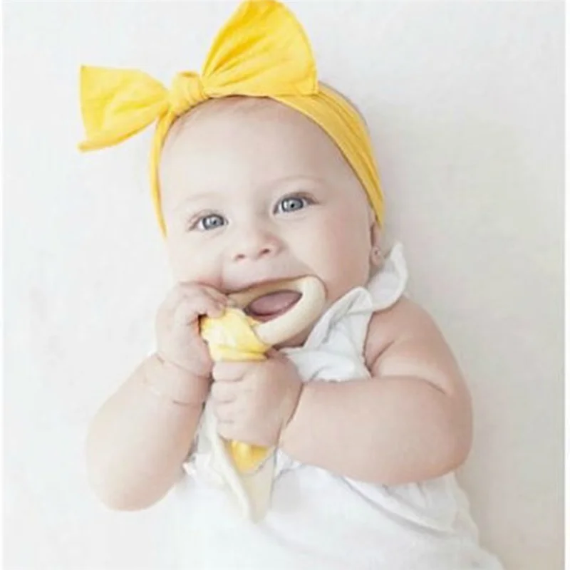 

Hot Sale Cute Baby Teething Ring Teether Natural Wood Circle With Fabric Wooden Teething Training Sensory Newborns Toys Rattle
