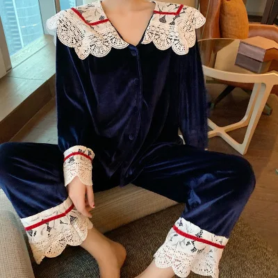 

Autumn and winter new Korean velvet palace style long sleeve pajamas womens stitching lace home service women's suit