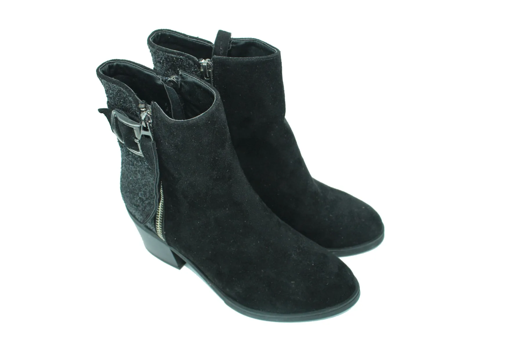 

Черные женские ботинки ZER Shoes