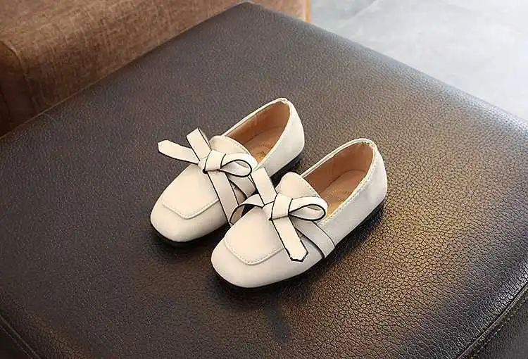 

New girls' shoes in 2020
