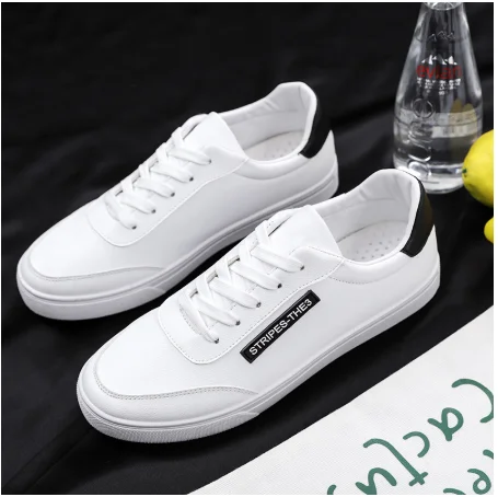 

Men shoes 2020 fashion casual students white board shoes men trend of breathable canvas shoes men sneakers