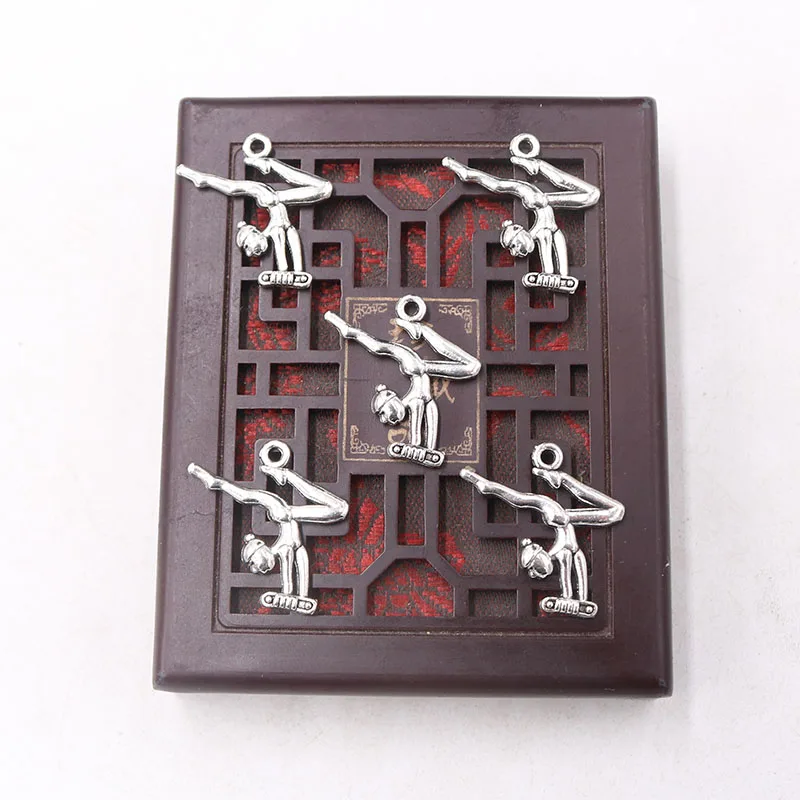 

12pcs/lot Silver Plated Gymnastic Girl Charm Metal Pendants DIY Necklaces Bracelets Jewelry Handicraft Accessories 24*26mm P453