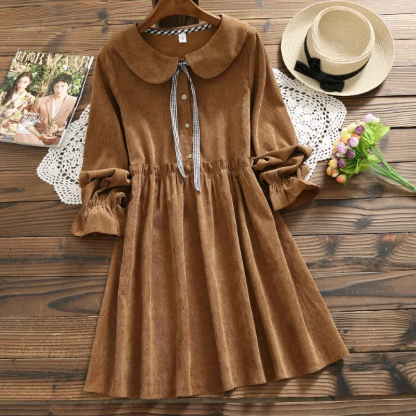 Весеннее кофейное розовое вельветовое платье новое осенне-зимнее женское с