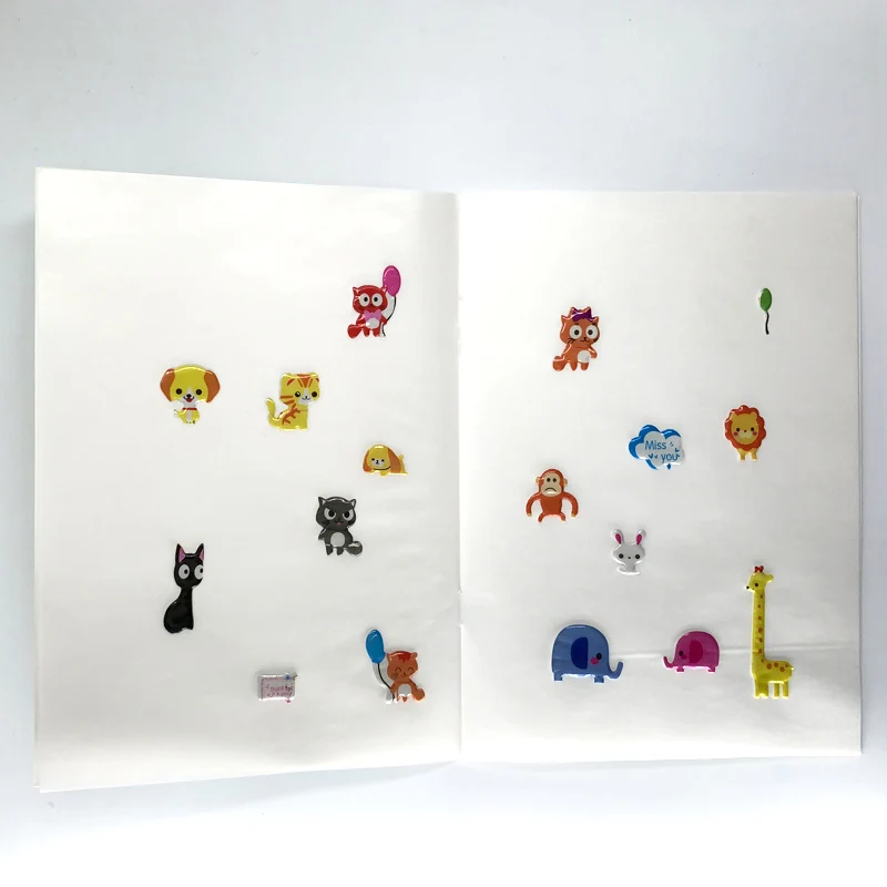 Коллекционная книга наклеек с животными и зоопарком альбом мультяшными
