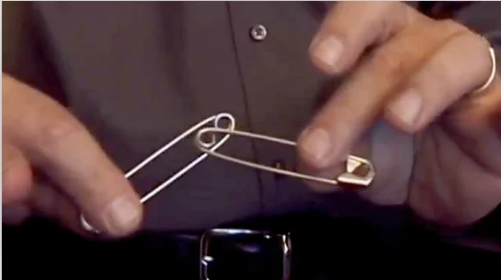 

Linking Pins Routine by Bruce Bernstein - Magic Trick
