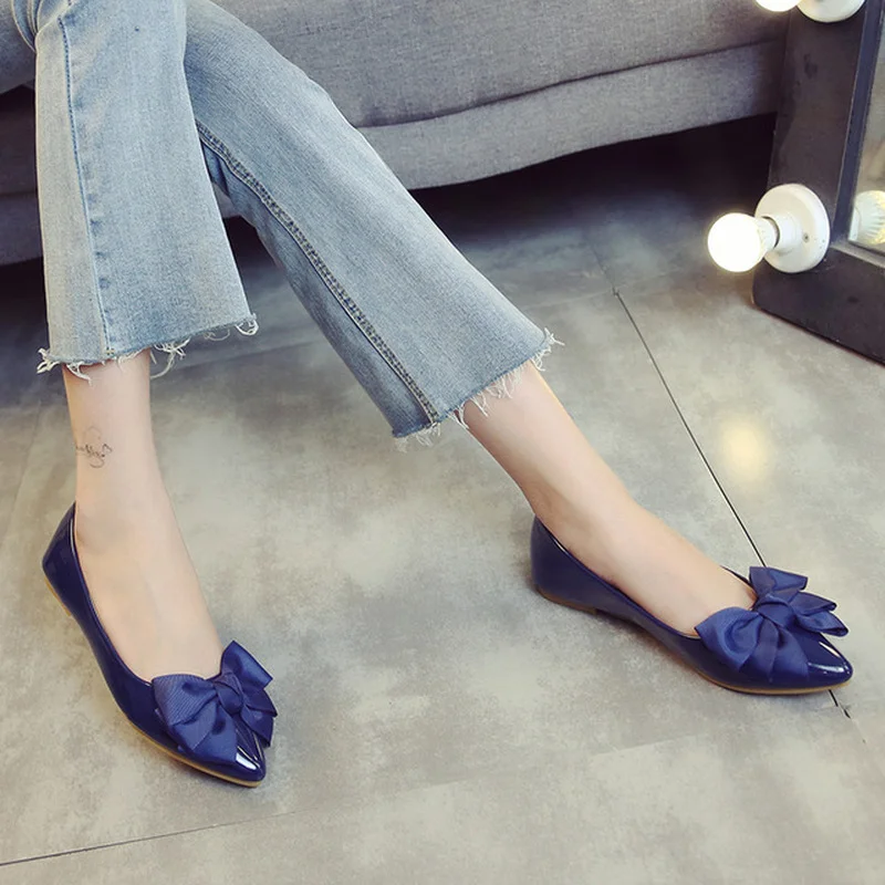 Woman Ballet Flats Women's Boat Shoes Female Flats Loafers Sandals Rhinestone Decoration High Quality European Brand Design