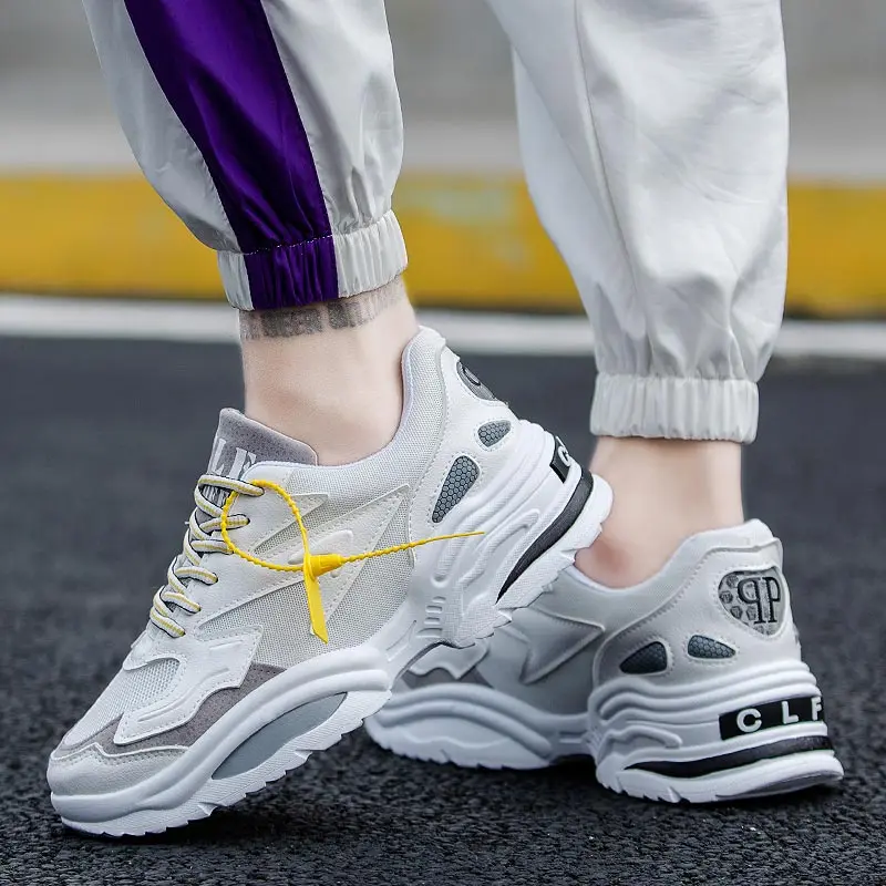 Кроссовки спортивные на массивной платформе для мужчин и женщин черные/белые B-1115