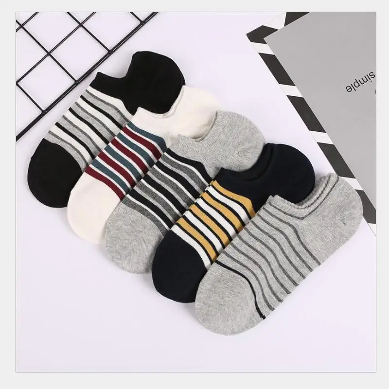 

Для мужчин однотонные хлопковые полосатые носки до лодыжки для маленьких мальчиков черный, белый цвет серый темно-синий темно-серые полосы ...