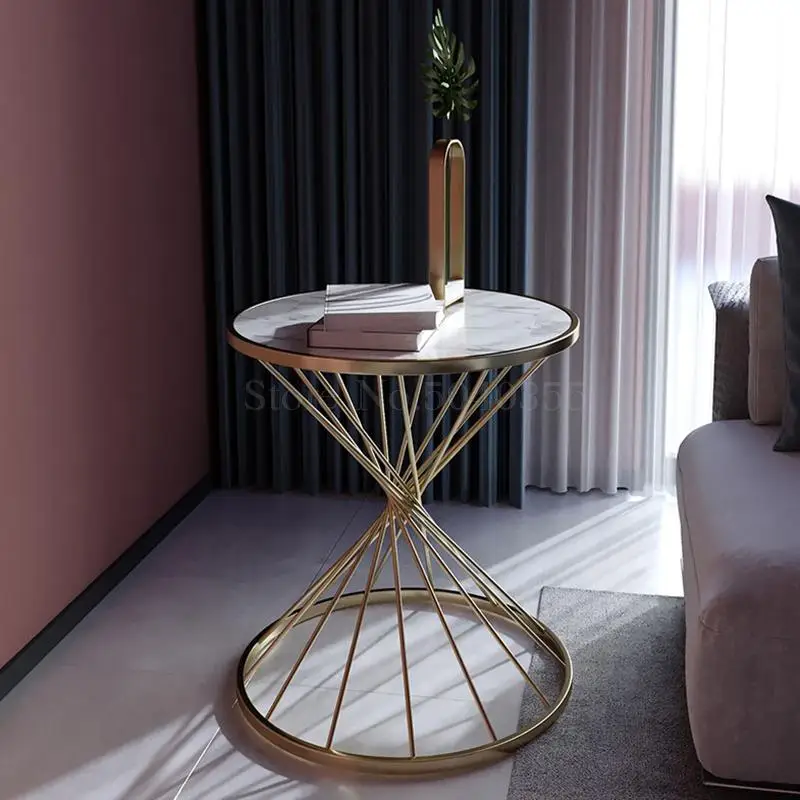 Скандинавский круглый журнальный столик красный креативный маленький простой