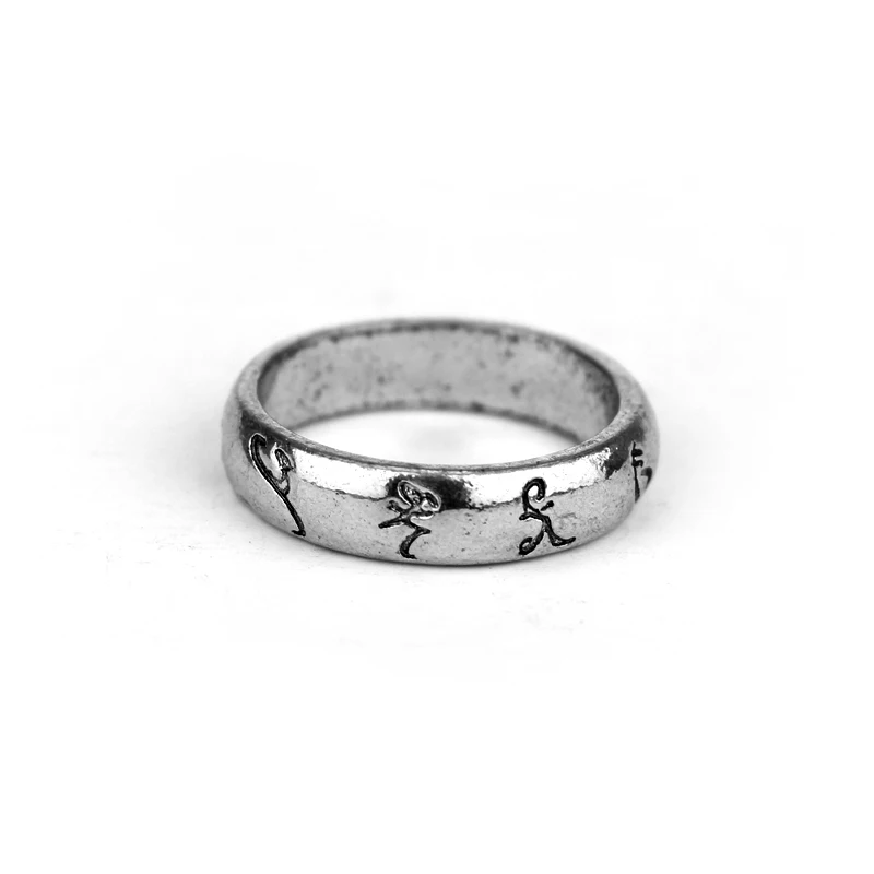 Кольцо с изображением из фильма «муравьиные кости»