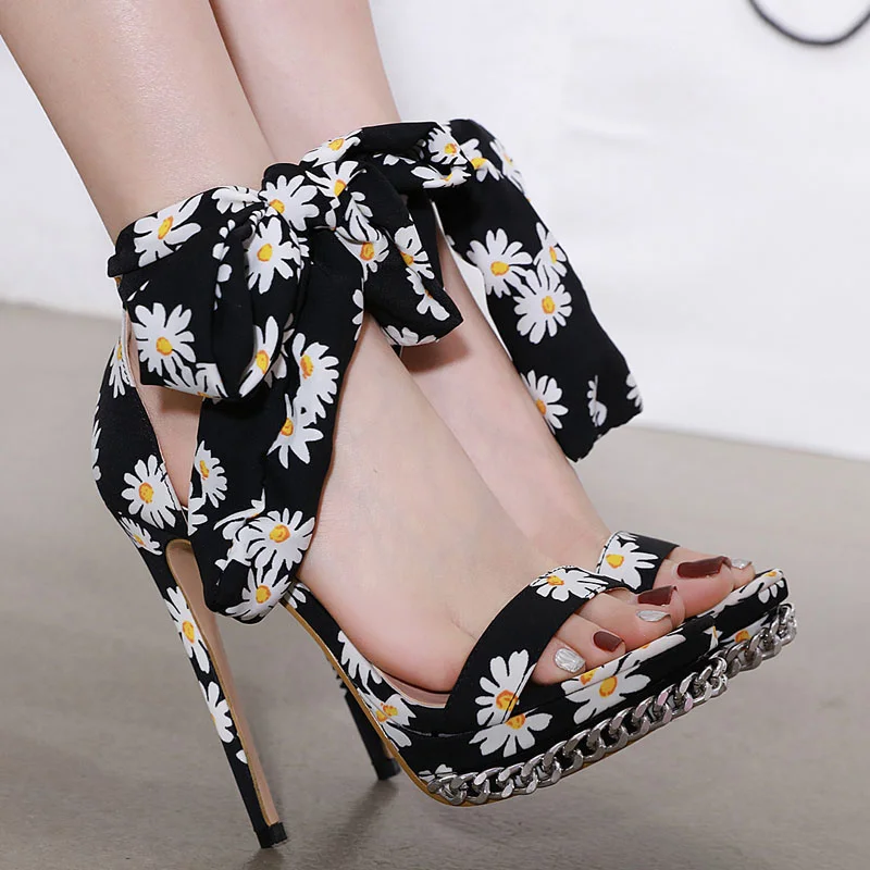 

Metal Women Chain Decoration 14cm Super High Sandals Platform Woman Pumps Sweet Floral Thin Heels Shoes