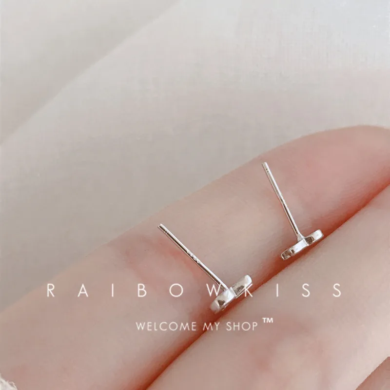 Женские серьги-гвоздики в виде Головы Кролика |