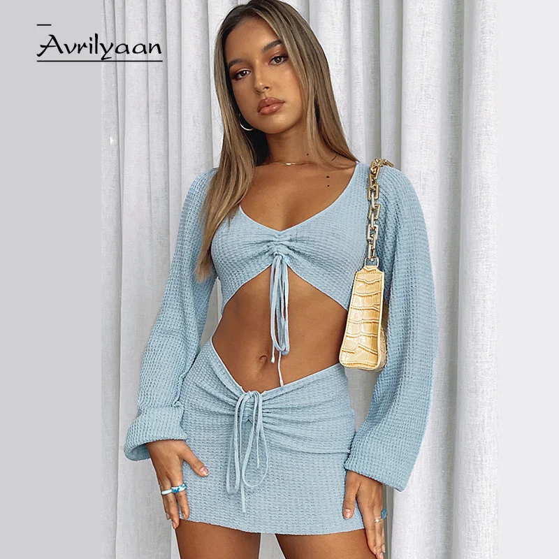 Avrilyaan - two piece set of knitted lace miniskirt and blouse elegant suitable for party autumn 2021 |