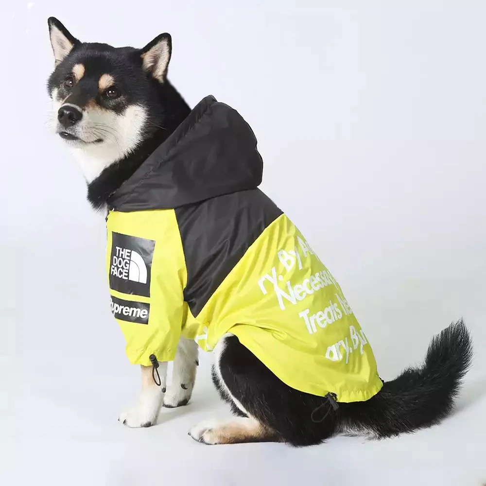 

Cappotto impermeabile per cani da compagnia il viso del cane abbigliamento per animali giacca da esterno impermeabile per cani v