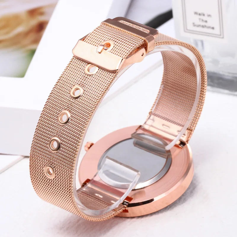 

2021 the European and American fashion quicksand ball ladies watch crystal mesh belt fashion lady drill table