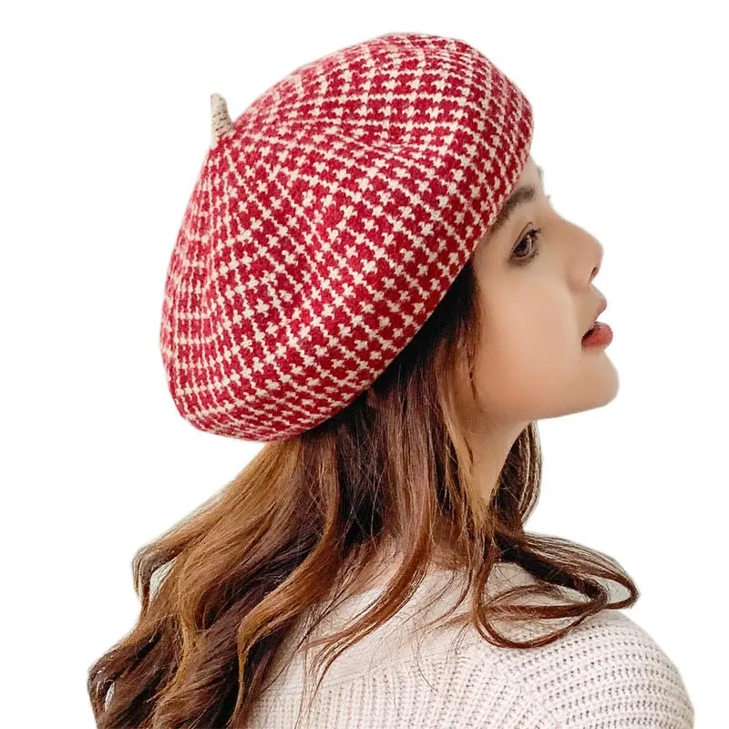 

Берет осень-зима Корейская милая и милая шапка художника клетчатая жаккардовая шерстяная теплая женская шапка