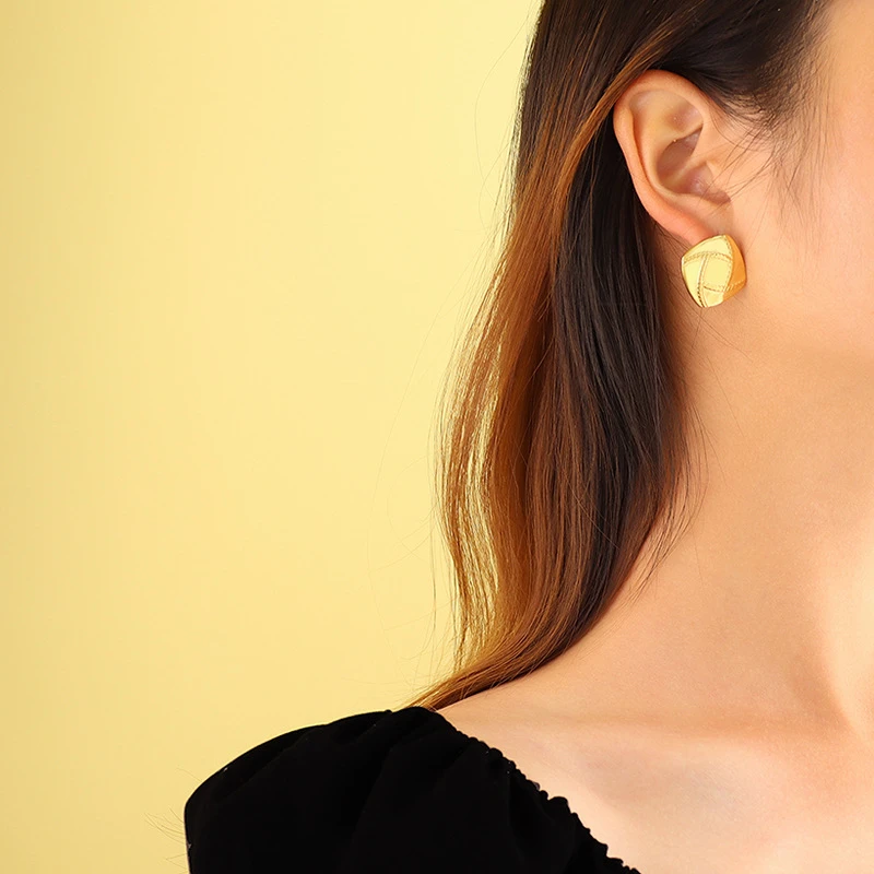 

Bohemian Gold Color Geometric Square Stud Earrings for Women Piercing Jewelry Fashion 316l Stainless Steel Men Eardrop Pendients