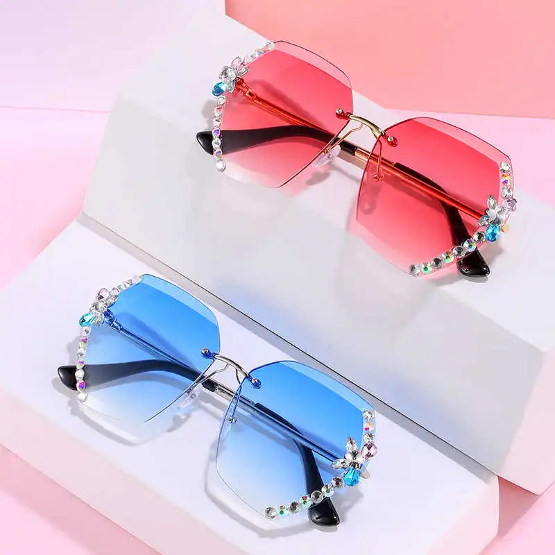 

trend frameless Sunglasses New with diamond inlaid polygonal Sunglasses Women's personality ocean piece gradient glasses