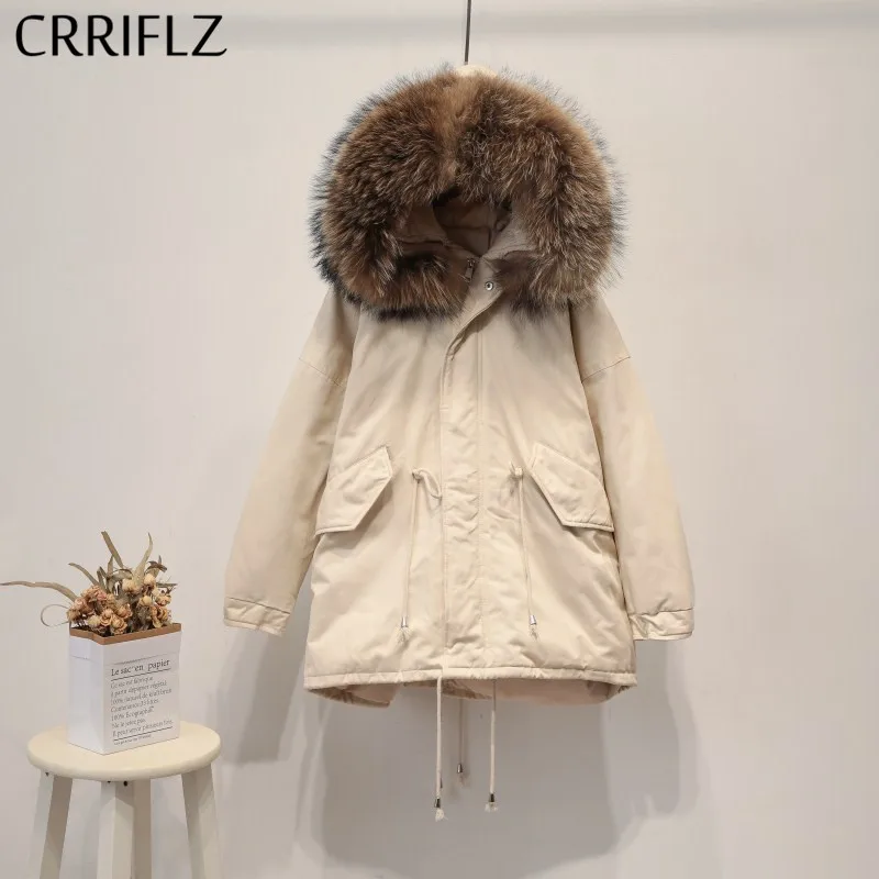 CRRIFLZ куртка на белом утином пуху Короткая свободная с большим меховым воротником