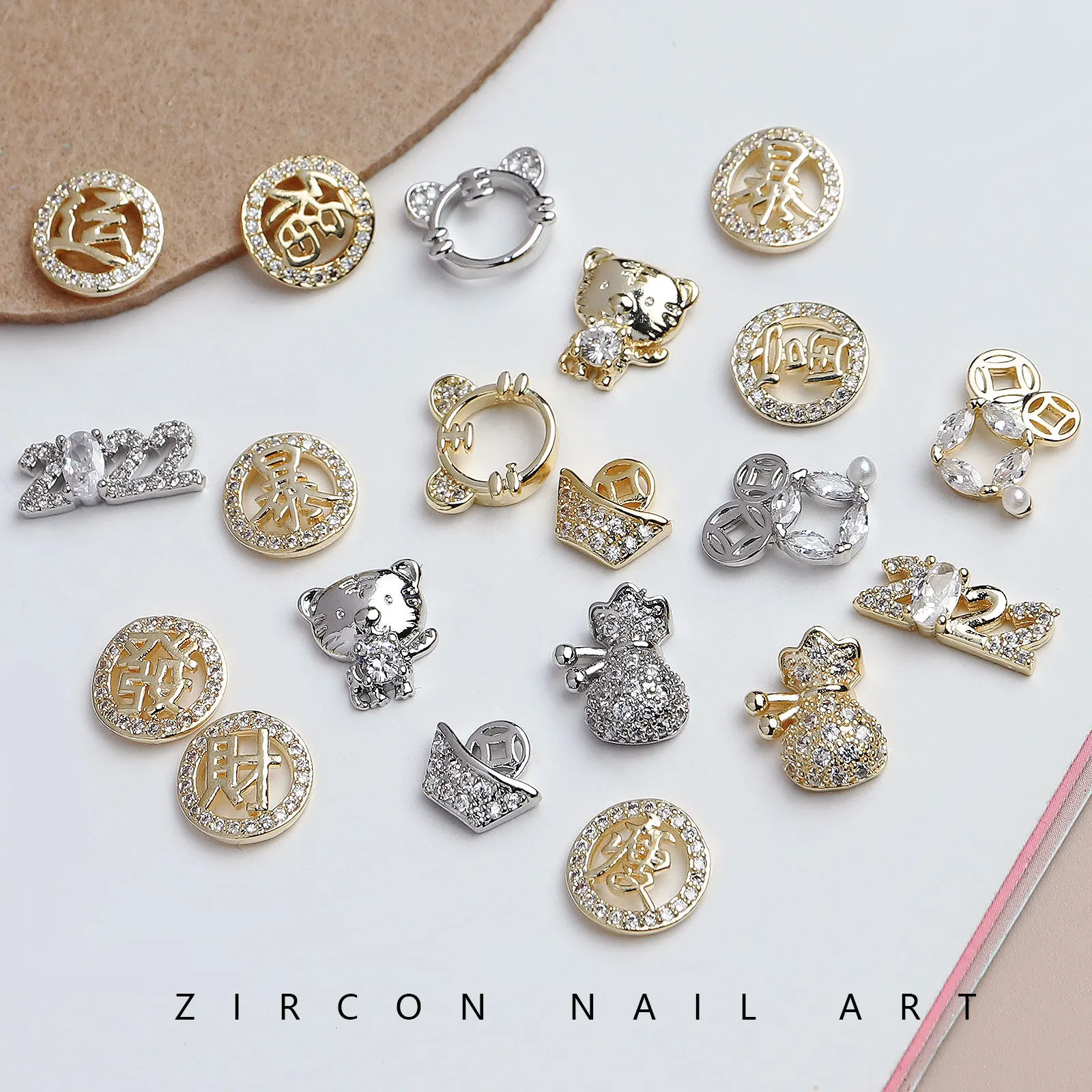 

2022 Nail Art Tiger Year Jewelry New Year Rhinestone Super Flash Wild Zirconium Rich Lucky Cat Nail Decoration DIY Decoration#￥%