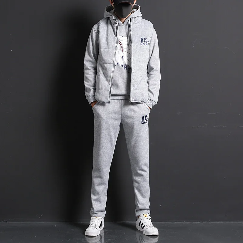 Мужской спортивный костюм из трех предметов жилет + толстовка брюки мужской