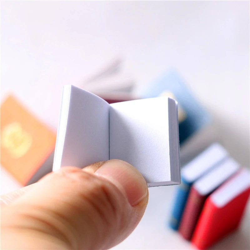 

4pcs/set 1/12 Dollhouse Miniature Mini Books Model Furniture Accessories