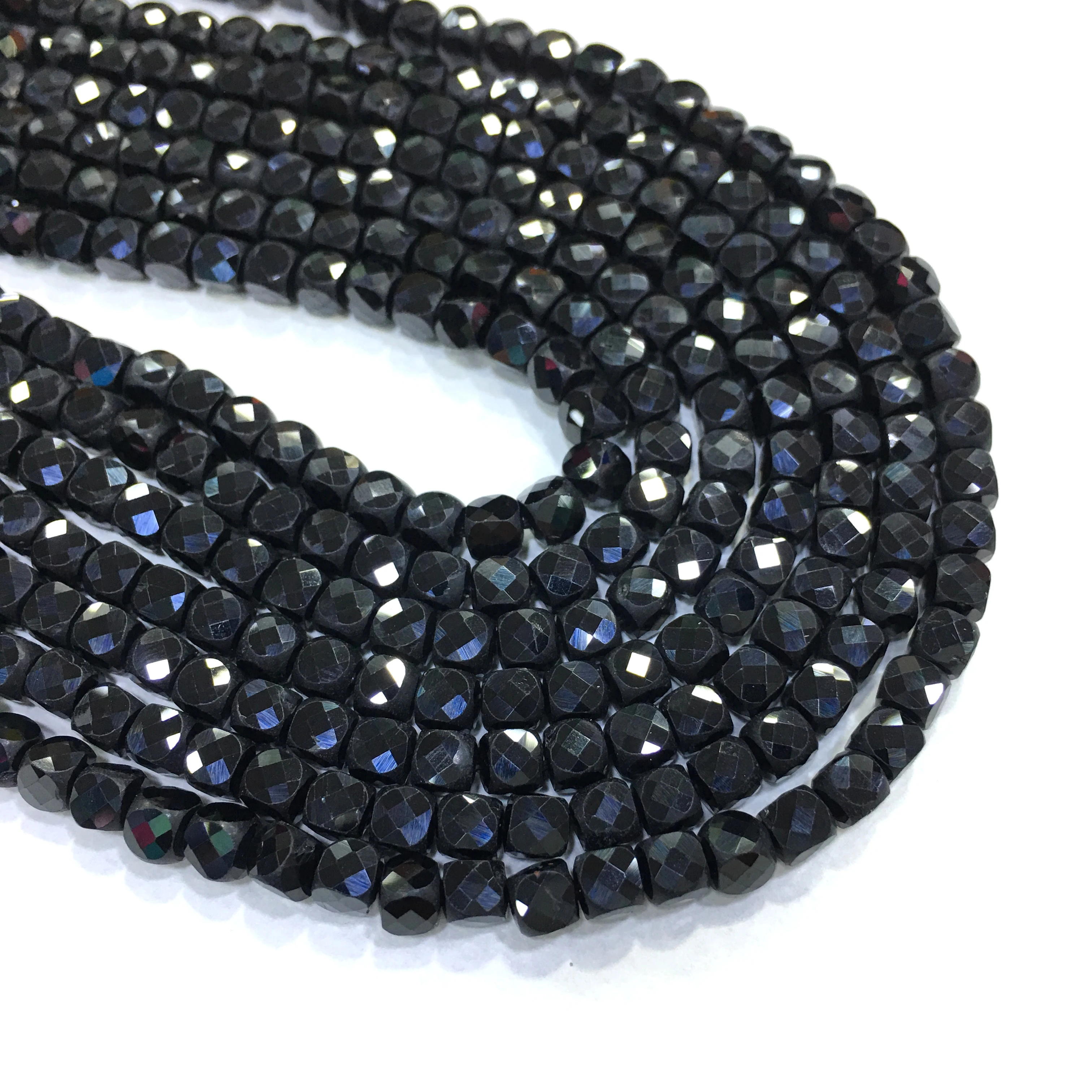 

Factory Price Natural Faceted Black Spinel Nugget Square Beads Healing Stone Jewelry Gems Making DIY Bracelet & Necklace 4-5mm