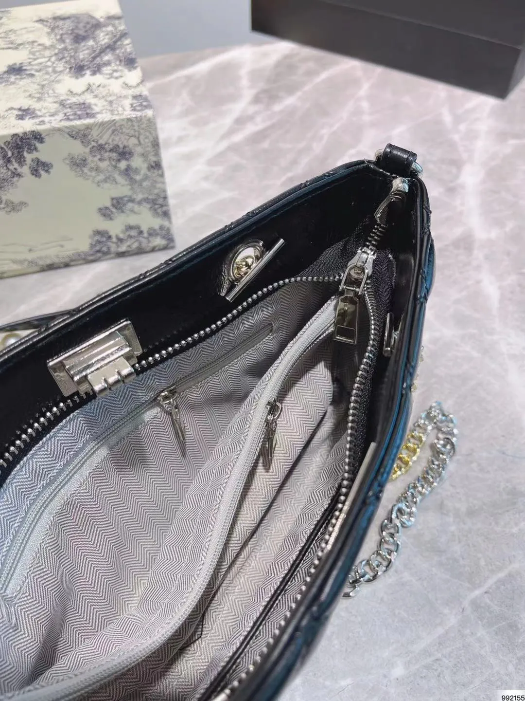 

Ladies shoulder bag rhombus stripe bag handbag pearl chain bag 2021 new fashion female shopping bag luxury bag designer bag