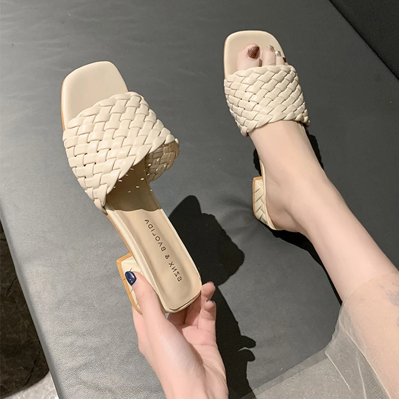 

Slippers Casual Shoes Square heel Slipers Women Med Slides Luxury Block 2021 Soft PU Fashion Hoof Heels Rome Leisure Rubber Bond
