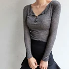 Женская футболка, Однотонная футболка с длинным рукавом, Повседневная футболка с V-образным вырезом, на пуговицах, с асимметричным подолом, топ, женские футболки