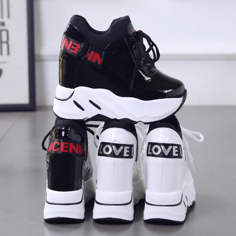 Женские вулканизированные кроссовки 2020 Дышащая обувь из искусственной кожи