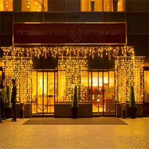 Гирлянсветильник-занавес в виде сосулек, 12 м х 2 м