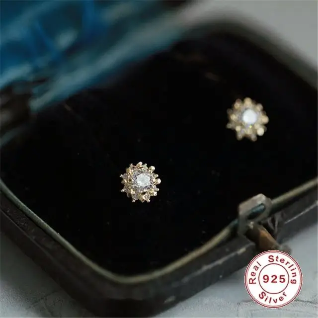 

CCFJOYAS 925 Sterling Silver Mini Sun Earrings for Women Simple Minimalist White Zircon Piercing Cartilage Earring Jewelry