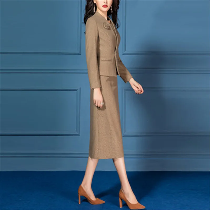 Женский деловой костюм пиджак деловая офисная одежда для работы винтажный