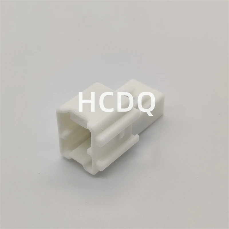 10 PCS The original 6098-6960 automobile connector plug shell and are supplied from stock