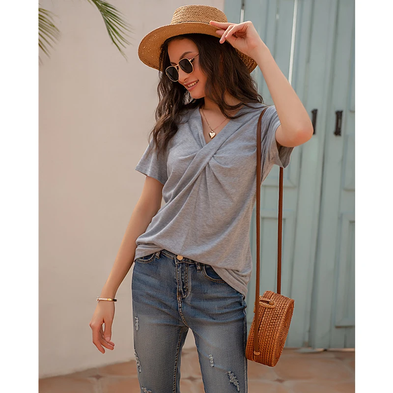 

Женская Однотонная футболка с коротким рукавом и V-образным вырезом