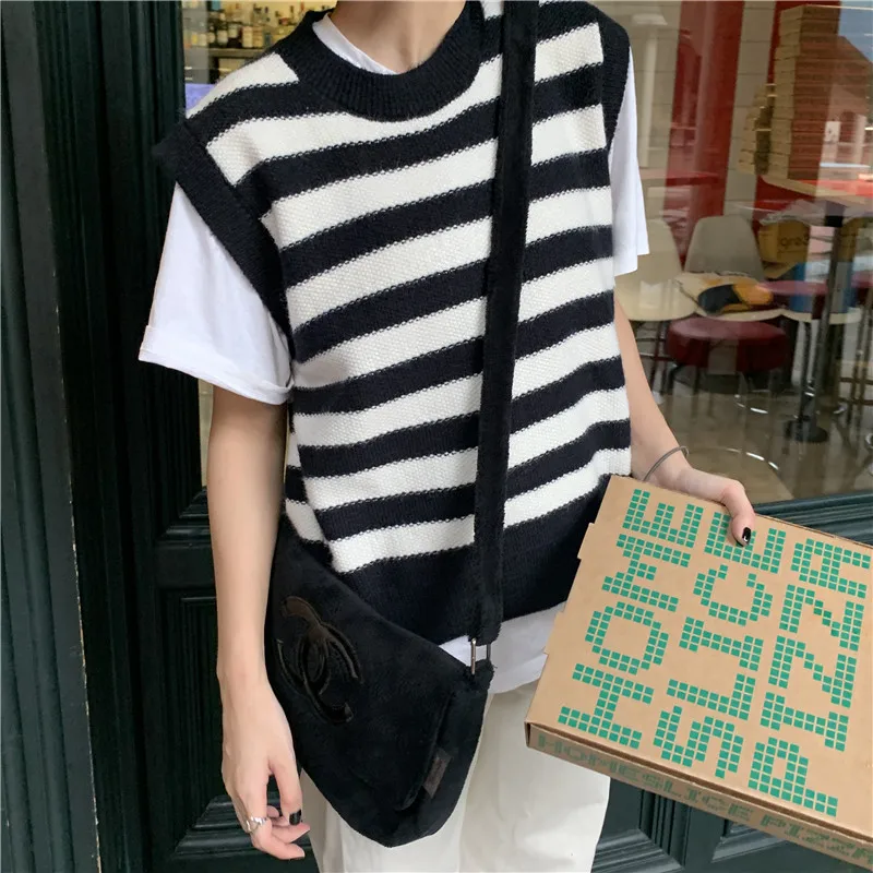 

new spring chic twist knitted sweatewr vest elegant fashion basic winter thicken vest 2021 new spring outgoing streetwear new