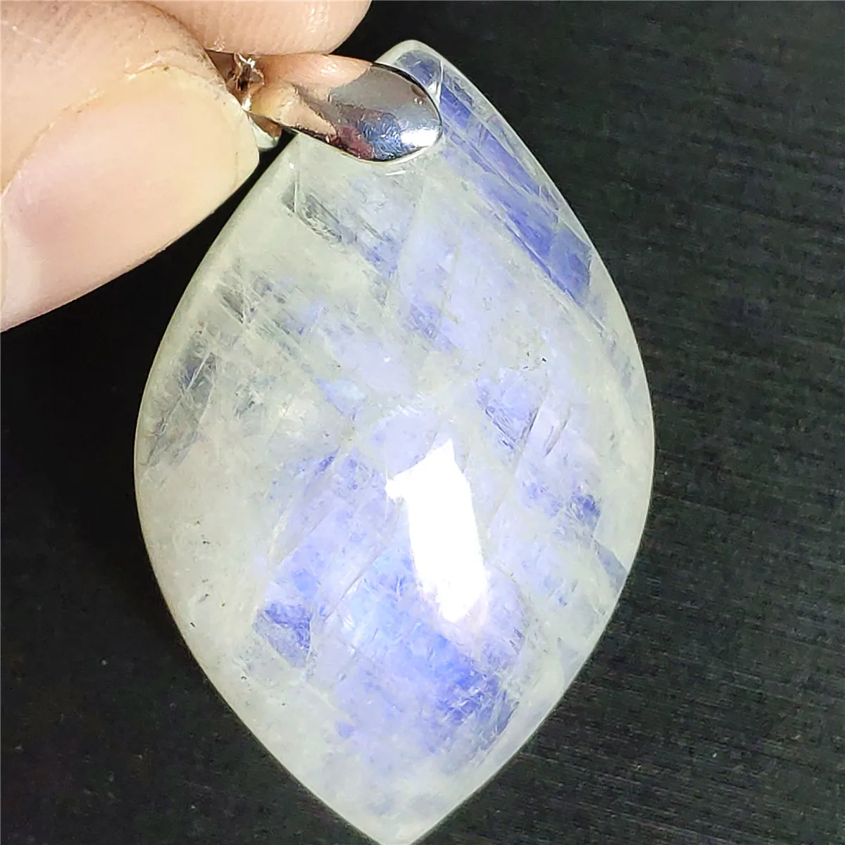 

Genuine Natural Blue Light Moonstone Gemstone Women 32x20x9mm Rare Clear Oval Pendant Moonstone Oval Necklace Rare Jewelry AAAA